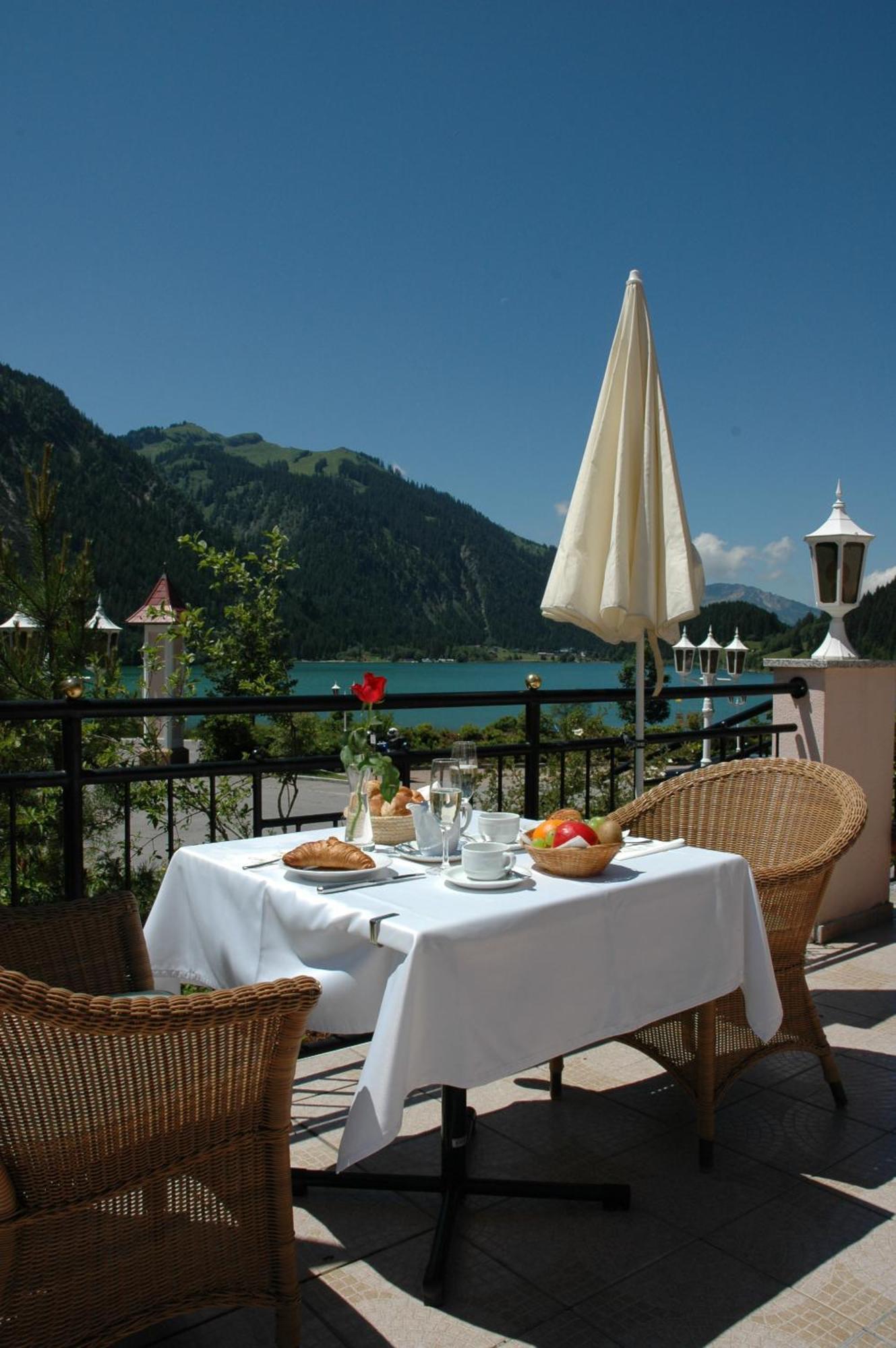 Romantik Resort & Spa Der Laterndl Hof Haldensee Dış mekan fotoğraf